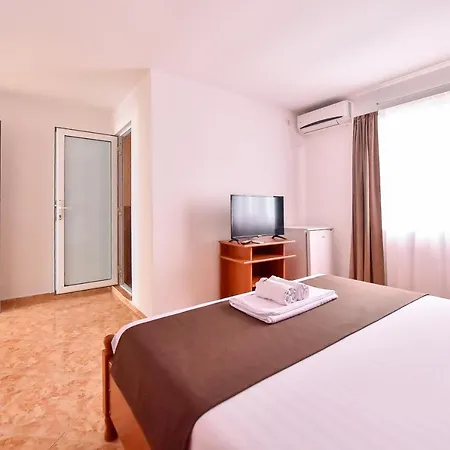 Haven - De Inchiriat 3*